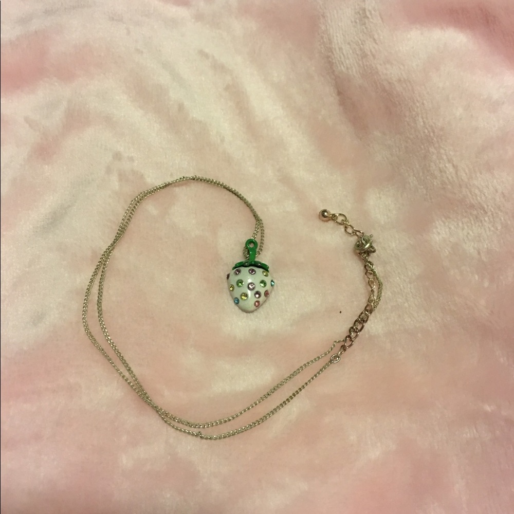 Strawberry necklace! - Picture 5 of 8